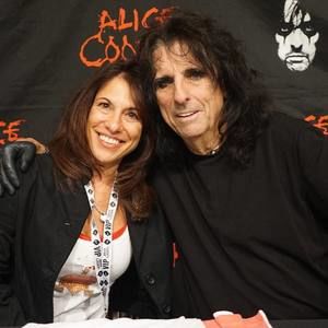 Meet your Posher, Sandy